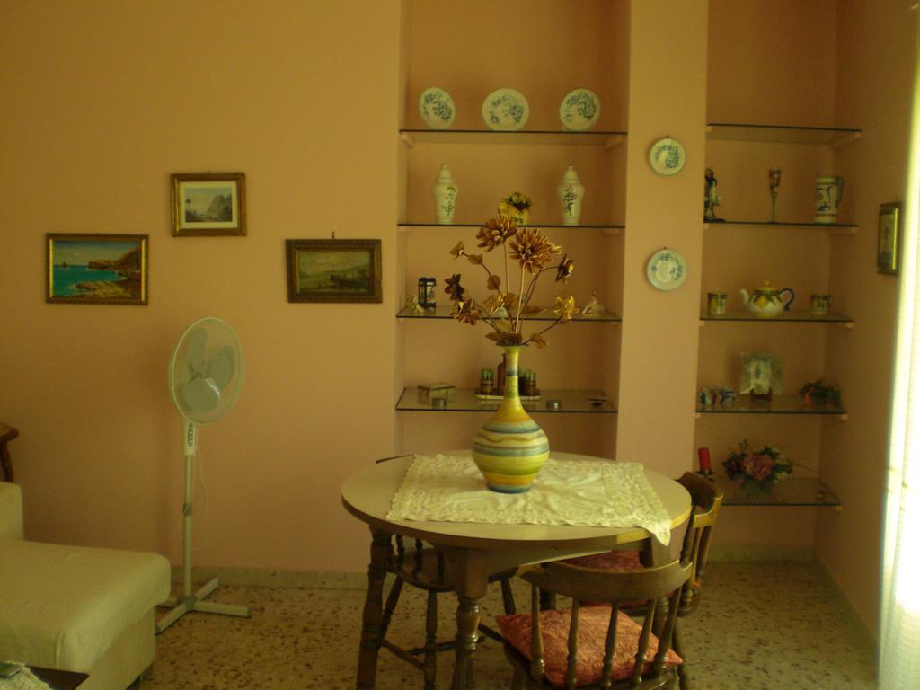 Theokles Apartment Taormine Extérieur photo